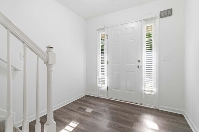 Foto del edificio - 420 Thistle Cove