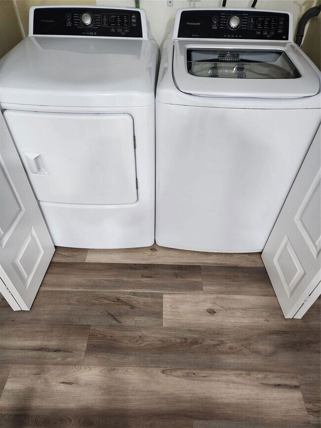 Foto del edificio - 3667 Carambola Cir N