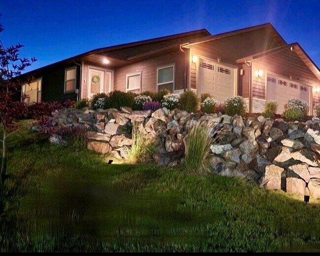 Foto del edificio - 4782 Hot Spgs Rd