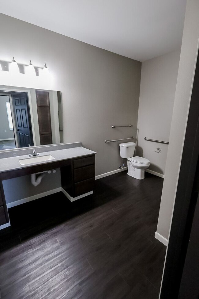 Interior Photo - Welcome to Huntington Village