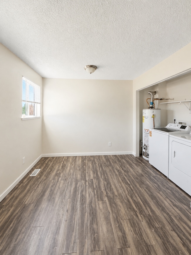 Building Photo - 3394 W 66th Ave