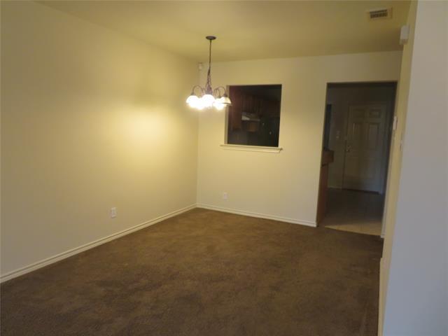 Foto del edificio - 713 Inglewood Trail