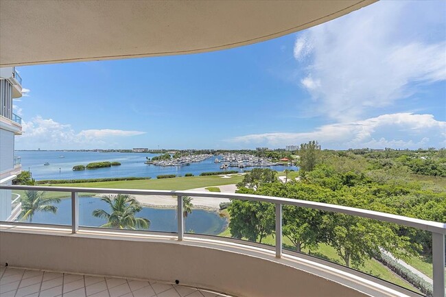 Building Photo - 3010 Grand Bay Blvd