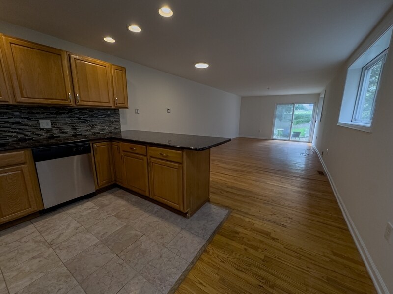 Foto principal - 2038 Wallace St