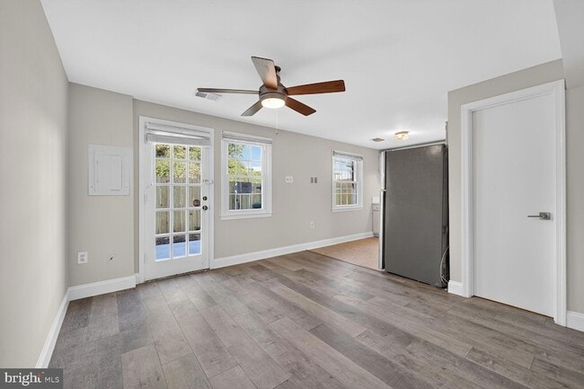 Foto del edificio - 1532 Potomac Heights Dr