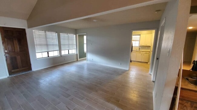Building Photo - 4610 Neely Ave