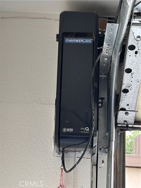 Building Photo - 1440 N Weeping Willow Ln