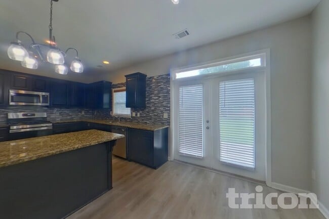Foto del edificio - 7259 Madison Cir