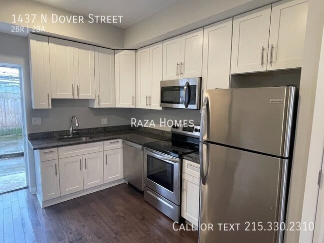 Photo - 1437 N Dover St House