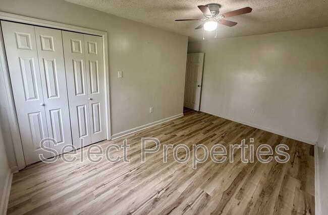 Building Photo - 1618 W Matthews Ave