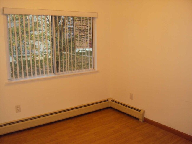 Building Photo - 2740 South Rd