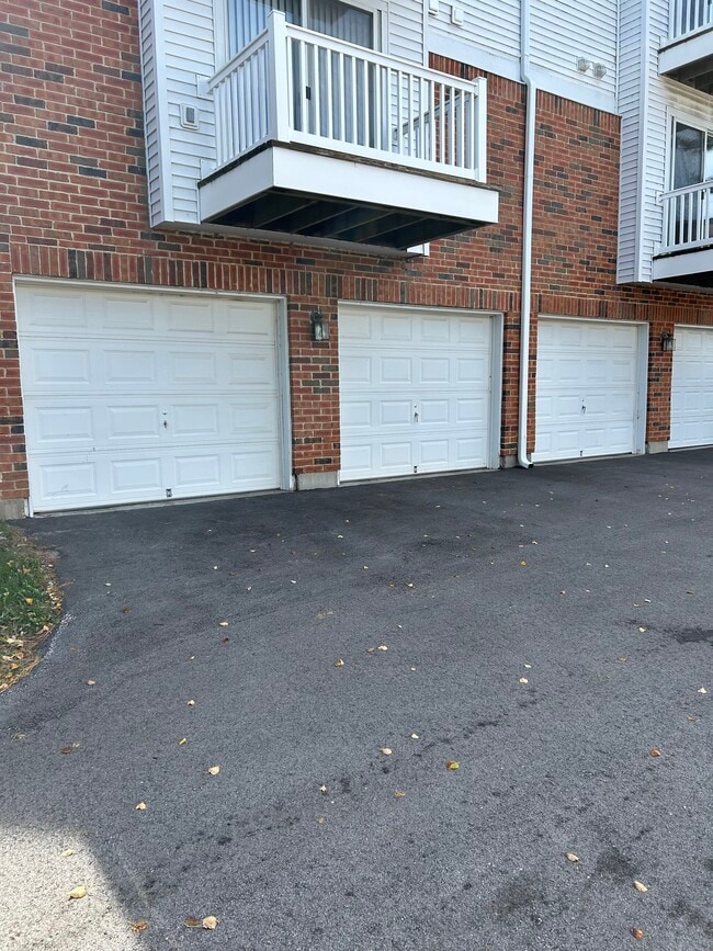 Building Photo - 317 Clayton Crossing Pl