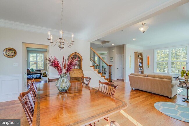 Foto del edificio - 2344 Sweet Meadow Road