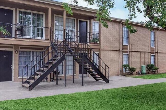 Foto del edificio - 1776 Gessner Rd