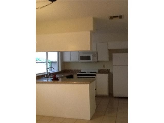 Building Photo - 12314 Bainbridge Ln