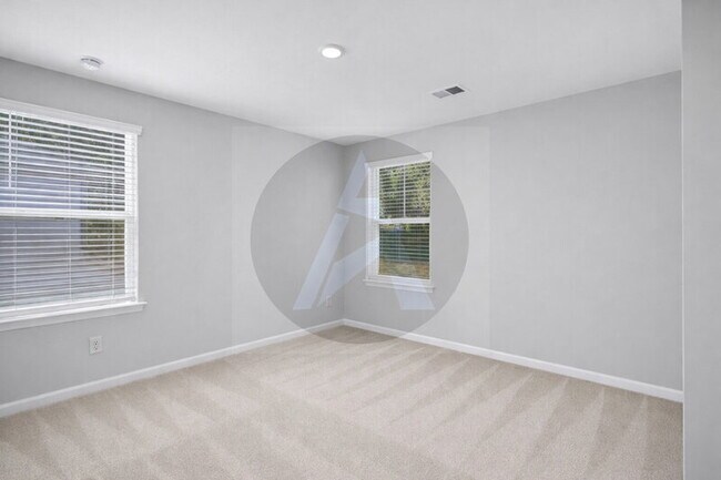 Building Photo - 1420 Hunter Trl