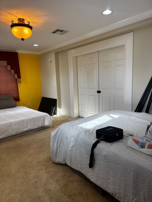 Foto del edificio - 44130 Catsue Pl