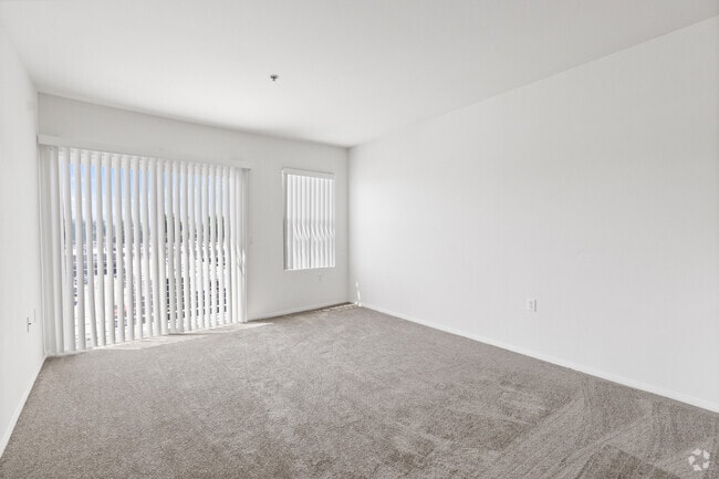 2HAB, 1BA - 958SF - Plasencia - Sala de estar - Villa Touran