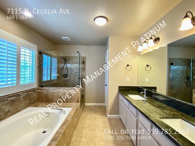Building Photo - $2,600 4 Bedroom Home with Solar!- Milburn...