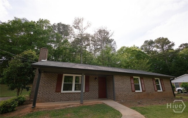 Building Photo - 147 VFW Dr