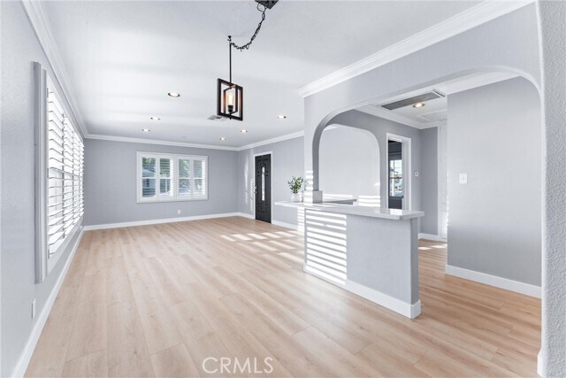 Foto del edificio - 190 N Flower St