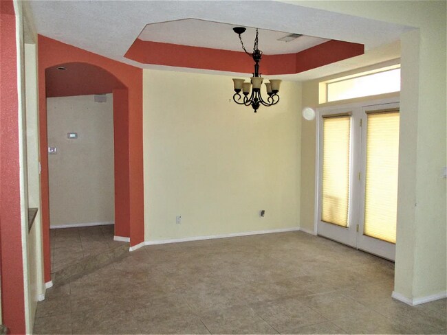 Building Photo - 5725 Burnhamwood Pl NE