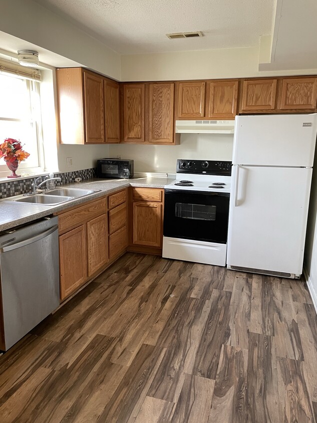 Foto principal - 3902 E 38th St