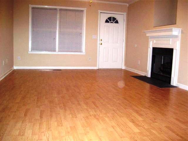 Building Photo - 112 Alice Smith Dr