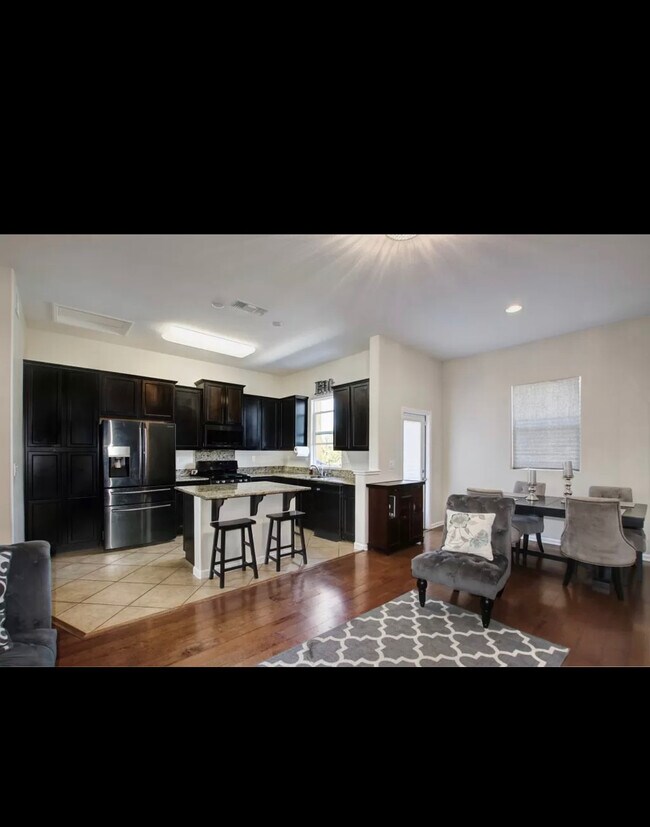 Foto del edificio - 10849 Wraysbury Way