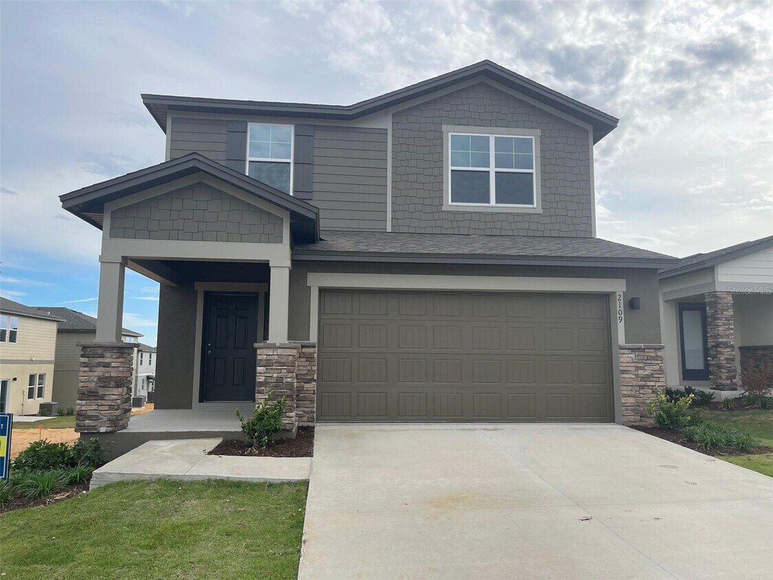 Foto principal - 2109 Treasure Hl St