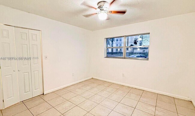 Foto del edificio - 5100 SW 41st St