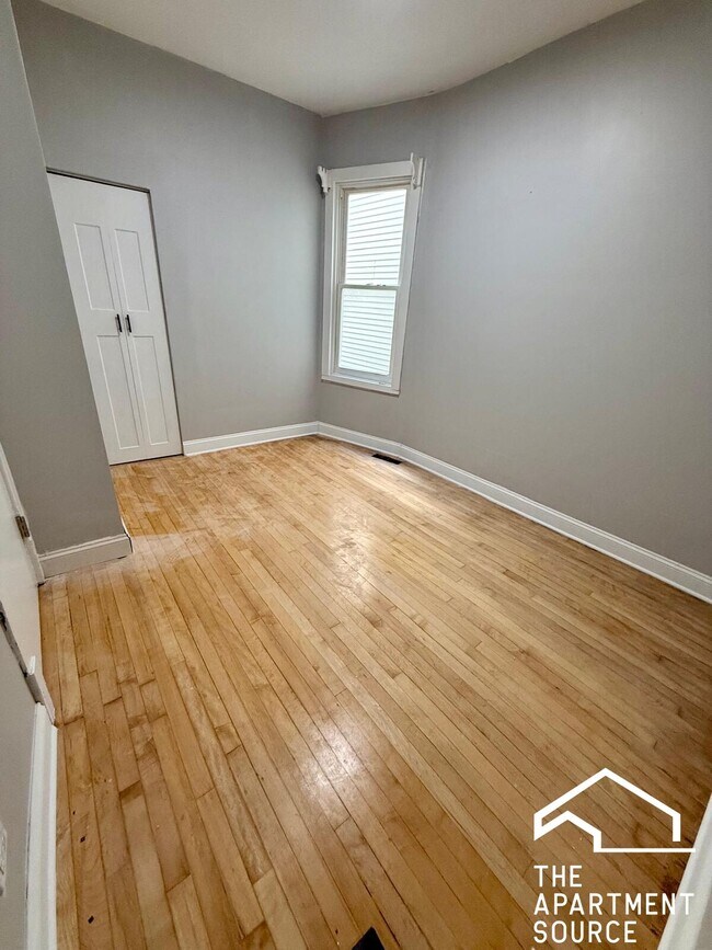 Foto del edificio - 3714 W Cortland St