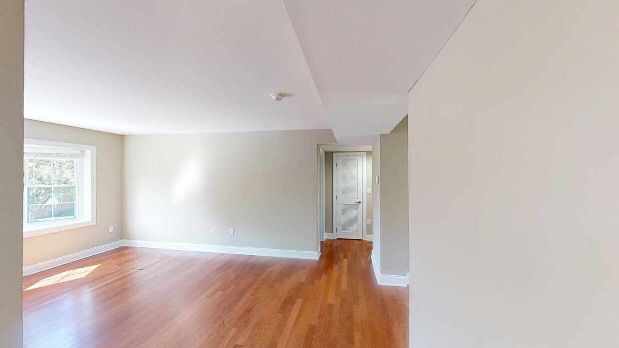 Photo - Rodgers Forge Apartments