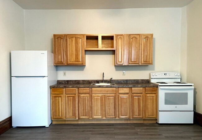 Foto del edificio - Recently Updated first floor apartment within walking distance to Main St  Grove City !
