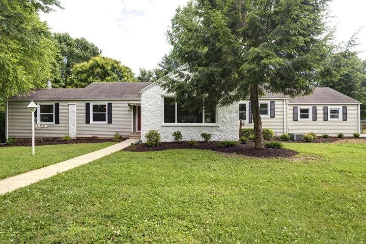 Foto principal - 1846 E Broadmoor St