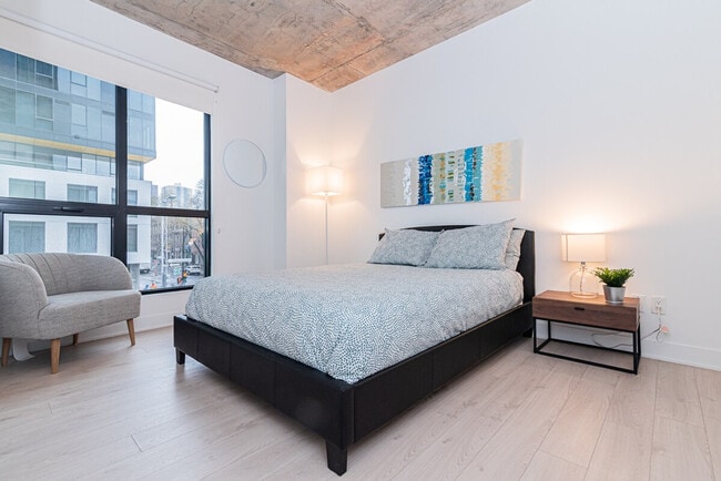 Photo du bâtiment - 13 Rue Saint-Urbain