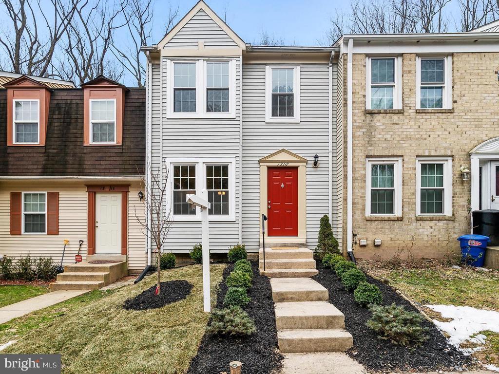 Building Photo - 1318 Alderton Ln