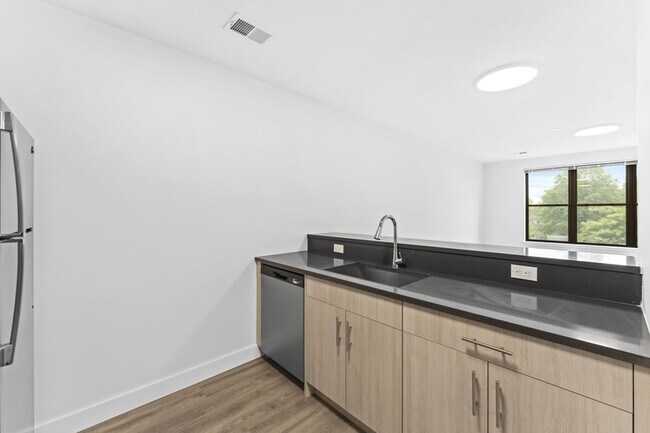 Foto del edificio - 416 Highland Ave