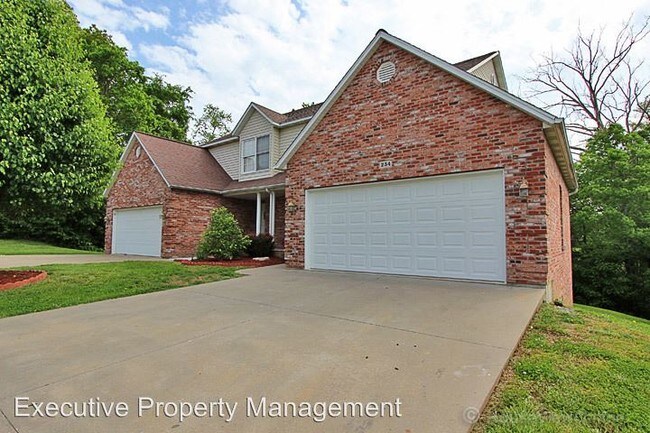 Foto del edificio - 234 Hidden Meadows Dr