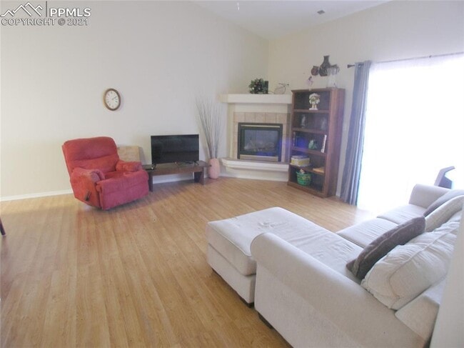 Building Photo - 6755 Delmonico Dr