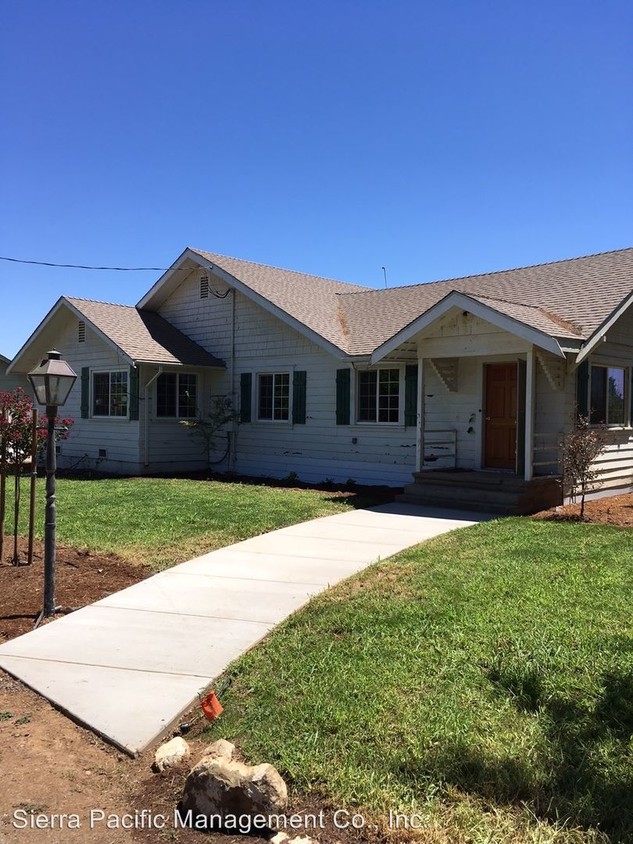 Primary Photo - 3 br, 1 bath House - 294 Wildwood Road