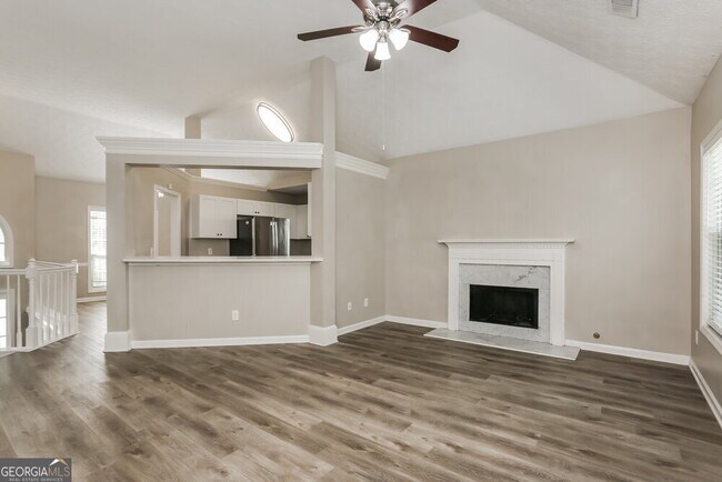 Foto del edificio - 4818 Clove Dr SW