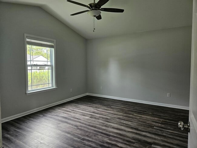 Building Photo - 28 Susquehanna Trail