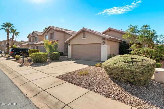 Foto del edificio - 4147 E Coolbrook Ave