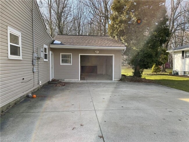 Building Photo - 3036 Rockefeller Rd