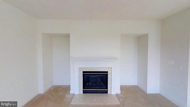 Building Photo - 2567 Transom Pl