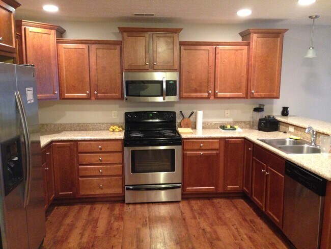 Foto del edificio - 314 Lauren Cir Dr