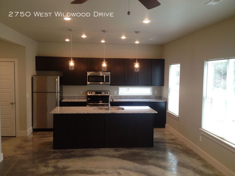 2750 Wildwood Dr, Fayetteville, AR 72704 House Rental in Fayetteville