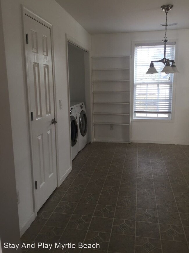 Building Photo - 3 br, 2 bath House - 209 Haley Lane