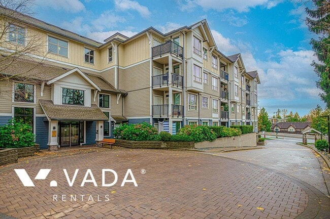 Building Photo - Edge 1 Bed Apartment Rental 324-13897 Fras...
